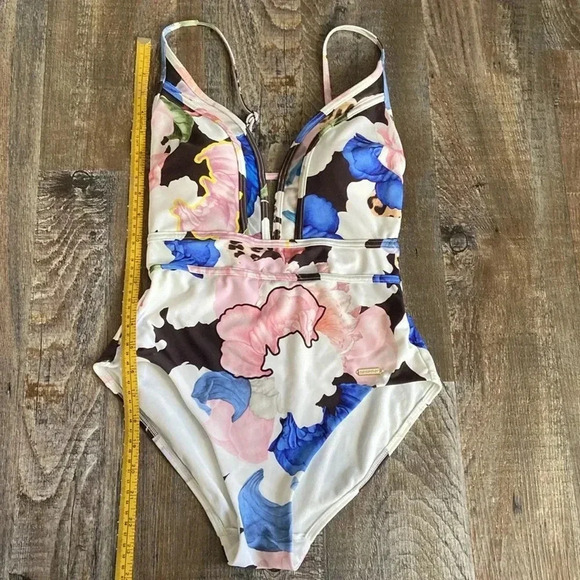 Sunseeker Australia | Plunging Floral One  Piece - Picture 12 of 13